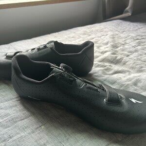 Specialized Road Cycling Shoes (NEVER WORN)